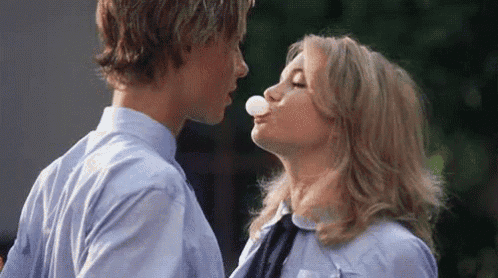 Gum Kiss — Kissutra guide, Condombazaar